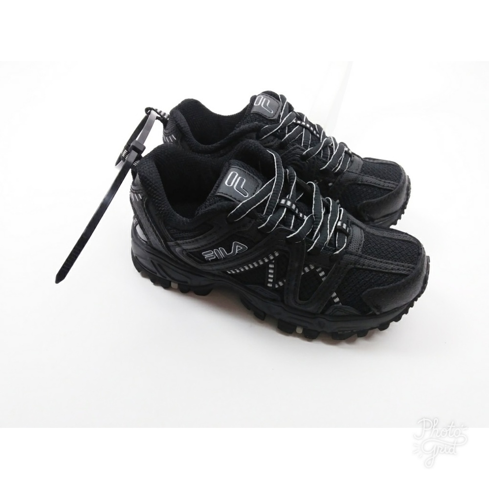 FILA Black Ascente Boy Sneakers NWT